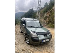 Sahibinden Peugeot Partner 1.6 HDI Adventure 2010 Model 