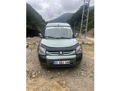 Sahibinden Peugeot Partner 1.6 HDI Adventure 2010 Model 