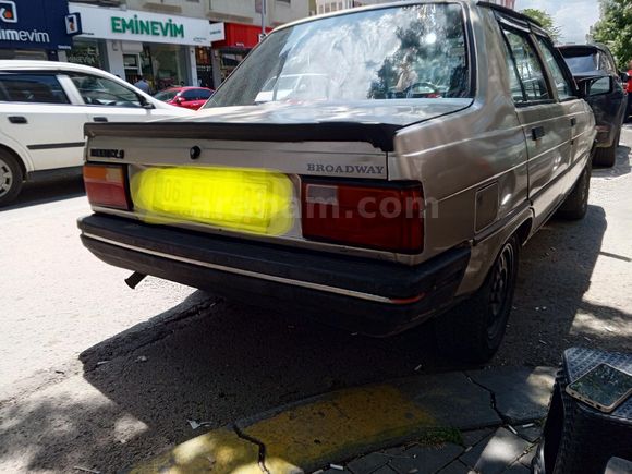Sahibinden Renault R 9 1.4 Broadway 1991 Mode KUM GRİSİ ŞASE DİREKLER MOTOR SORUNSUZ AKTİF OLARAK KULLANDIĞIM ARAÇTIR CİDDİ ALICILAR ARASINl