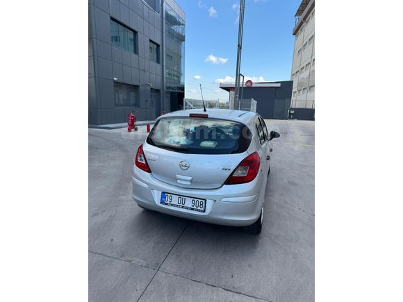 Sahibinden Opel Corsa 1.3 CDTI Essential 2012 Model  147.000 km Gri
