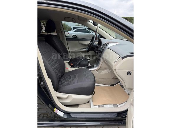 EFENDİ'DEN TOYOTA COROLLA 1.4 D-4D TERTEMİZ