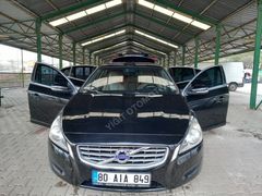 TEMİZ BAKİMLİ OTOMATİK ARAC