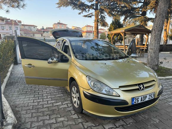 Sahibinden Peugeot 307 1.6 XT 2004 Model  290.000 km Altın