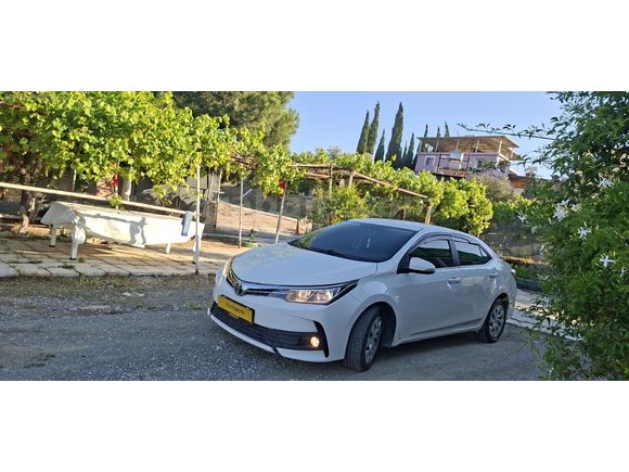 TOYOTA COROLLA 2017 OTOMATİK UYGUN DÜZGÜN BAKIMLI