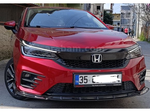 Sahibinden Honda City 1.5 i-VTEC Executive 2023 Model  27.000 km Kırmızı