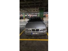 Sahibinden BMW 5 Serisi 520i Standart 2000 Model  110.000 km Gri (Gümüş)