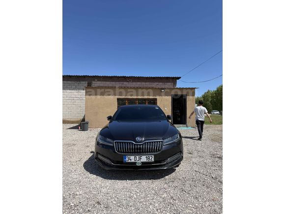 Sahibinden HATASIZ BOYASIZ KESİK DİREKSİYON 1.6 TDI CRİSTAL SUPERB