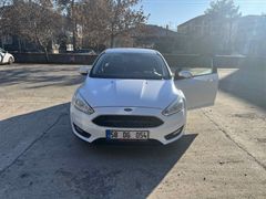 Sahibinden Ford Focus 1.6 TDCi Trend X 2016 Model  162.000 km Beyaz