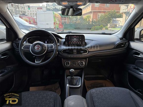 79.000KM'DE+CROSS+1.3MULTİJET+DİZEL+MANUEL+95HP+URBAN PAKET