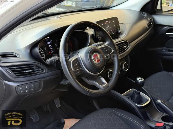 79.000KM'DE+CROSS+1.3MULTİJET+DİZEL+MANUEL+95HP+URBAN PAKET