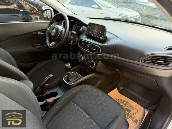 79.000KM'DE+CROSS+1.3MULTİJET+DİZEL+MANUEL+95HP+URBAN PAKET
