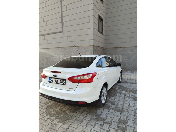 MEMURDAN TEMİZ KULLANILMIŞ FOCUS