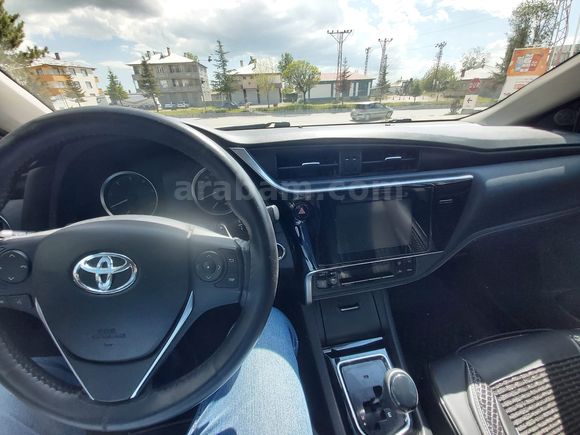 Sahibinden Toyota Corolla 1.4 D-4D advence 2016 Model