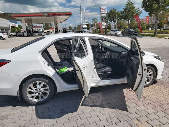Sahibinden Toyota Corolla 1.4 D-4D advence 2016 Model
