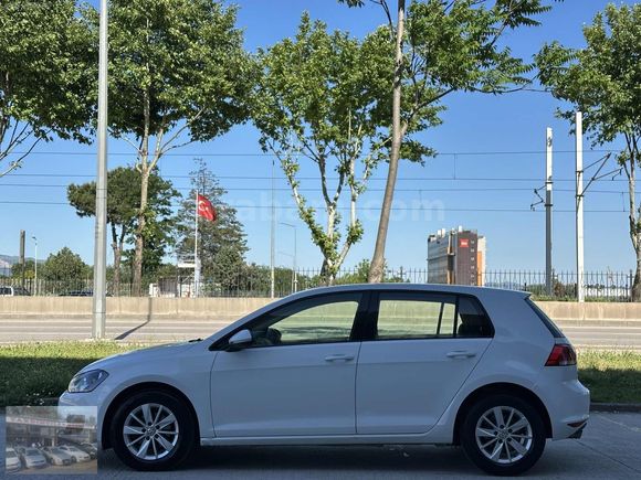 YARDIMCILAR'DA..ÇOK TEMİZ..OTOMATİK GOLF..SADECE 87.000KM..