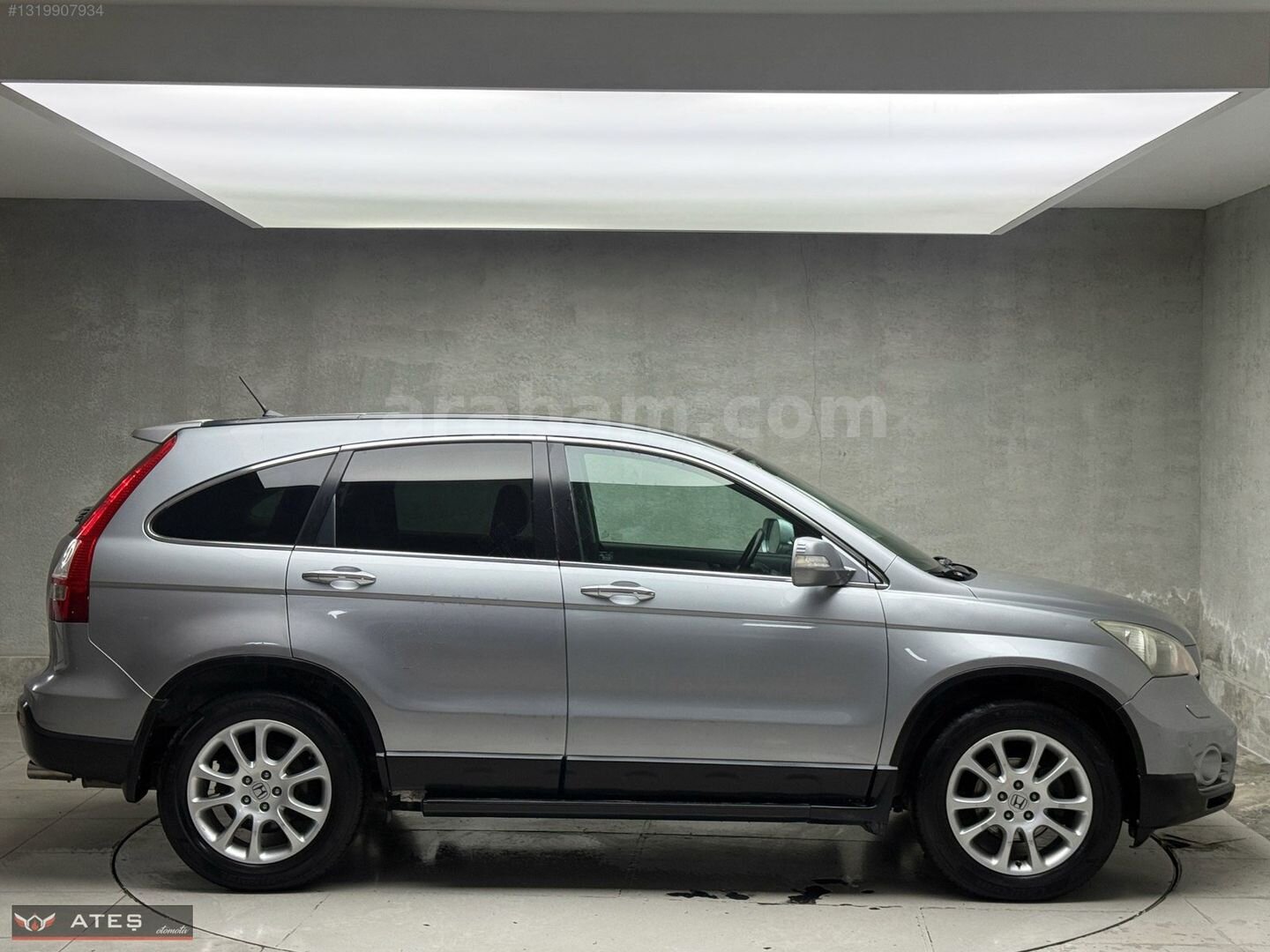 İLK SAHBİNDEN ORJİNAL DEĞİŞENSİZ HONDA CR-V 2.0İ-VTEC EXECUTİVE 6