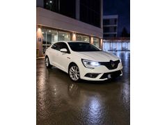 Megane 1.5 dCi Icon 2019 Model 102.000 km Beyaz