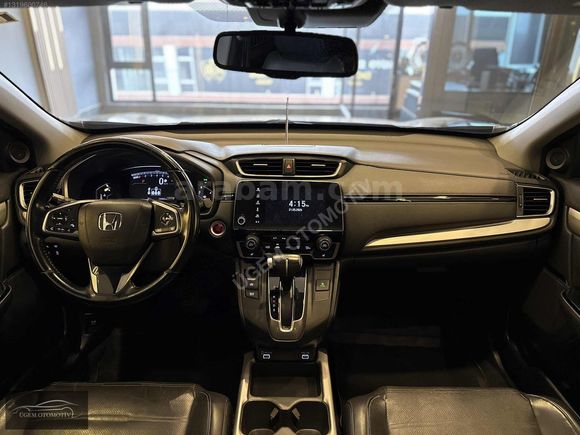 ÜGEM'DEN 2020 HONDA CR-V EXECUTİVE CAM TAVAN ISITMA