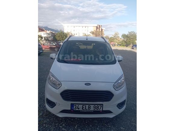 Sahibinden Ford Tourneo Courier 1.5 TDCi Titanium Plus 2021 Model