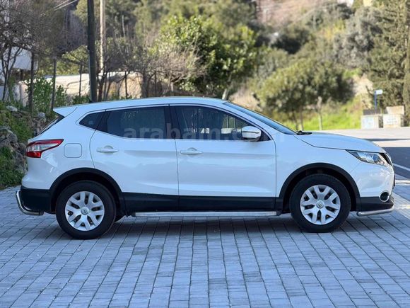 ULAŞ AUTO NISSAN QASqAİ OTOMATİK 18 BİN KM