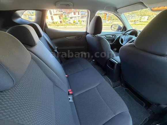 ULAŞ AUTO NISSAN QASqAİ OTOMATİK 18 BİN KM