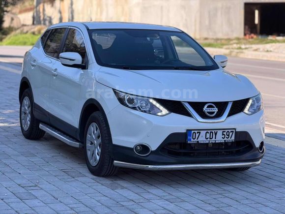 ULAŞ AUTO NISSAN QASqAİ OTOMATİK 18 BİN KM