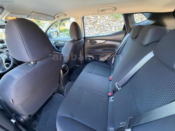 ULAŞ AUTO NISSAN QASqAİ OTOMATİK 18 BİN KM