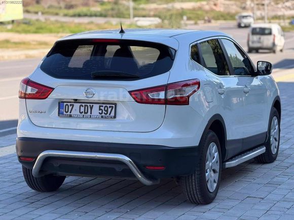 ULAŞ AUTO NISSAN QASqAİ OTOMATİK 18 BİN KM