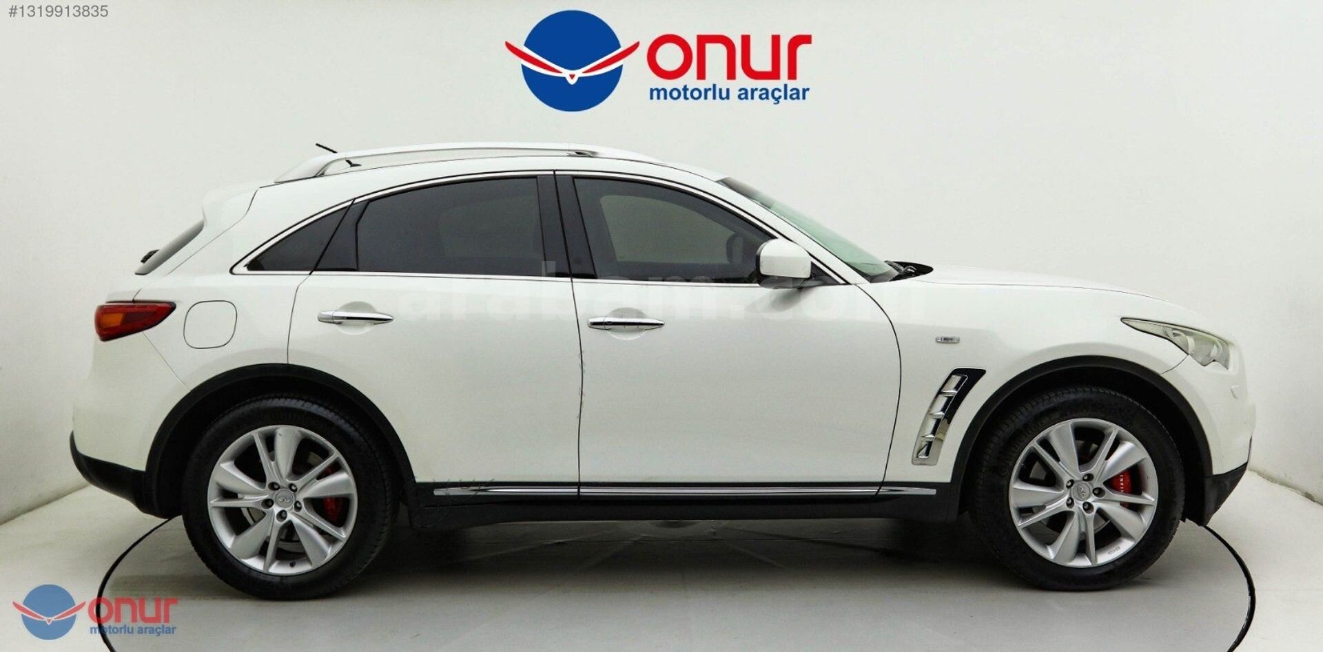 Galeriden Infiniti FX FX30d GT 2012 Model Ankara 226.000 km Beyaz 7