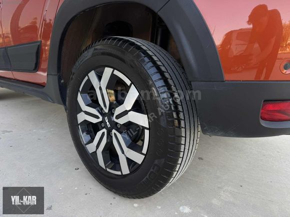 HATASIZ BOYASIZ FULL BAKIMLI 1.3TCE DUSTER SERVİS BAKIMLI