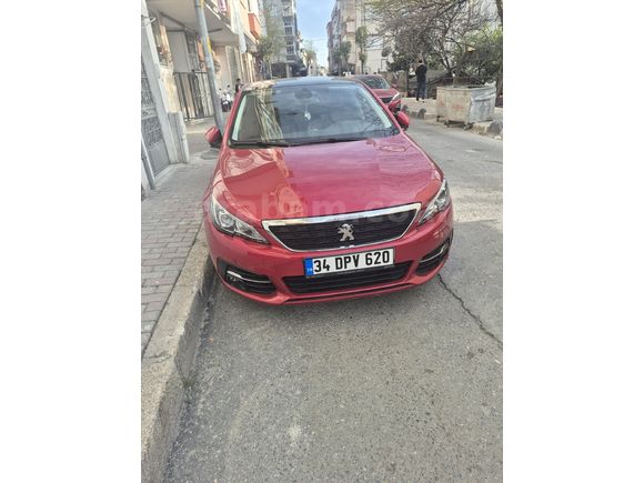 Sahibinden Peugeot 308 1.2 PureTech Style 2020 Model  37.000 km Kırmızı