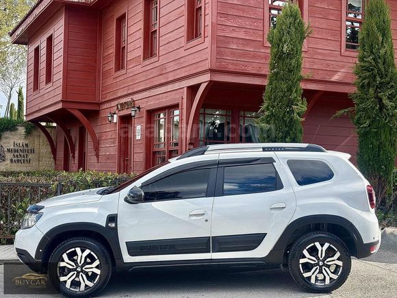 BUY CAR'DAN 2022 DACİA DUSTER 1.3 TCE-HATASIZ-K.K 12 TAKSİT