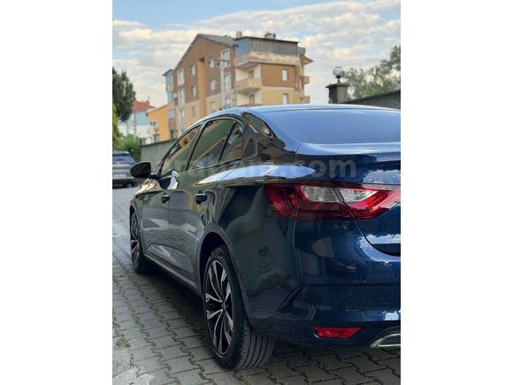 Sahibinden Renault Megane 1.3 TCe Joy 2022 Model 