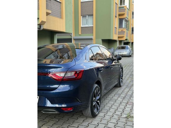 Sahibinden Renault Megane 1.3 TCe Joy 2022 Model 