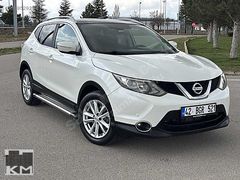 OTOMATİK VİTES /218 BİN KM/ CAM TAVAN/ ANAHTARSIZ GİRİŞ ÇALŞTRMA