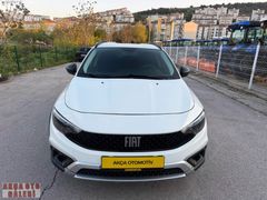 AKÇADAN 2023 MODEL 61.000KM'DE BOYASIZ HATASIZ EGEA CROSS