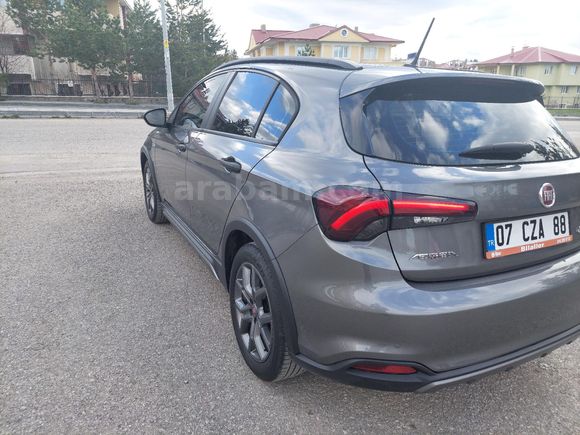 Sahibinden Fiat Egea Cross 1.5 T4 Urban 2022 Model Erzurum 47.000 km Füme
