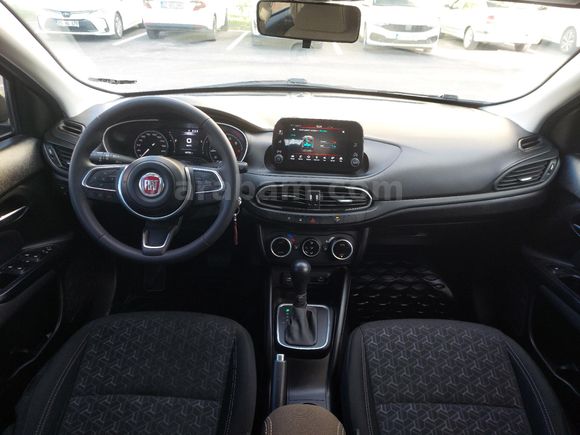 Sahibinden Fiat Egea Cross 1.5 T4 Urban 2022 Model Erzurum 47.000 km Füme