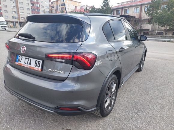 Sahibinden Fiat Egea Cross 1.5 T4 Urban 2022 Model Erzurum 47.000 km Füme