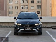 FİAT EGEA CROSS 1.6 MJ LİMİTED HATASIZ BOYASIZ ÖZEL SERİ