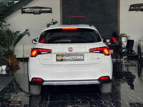 RİVA MOTORS'DAN HATASIZ BOYASIZ 2023 EGEA CROSS 1.6 LİMİTED