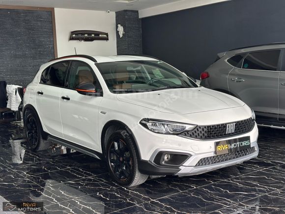 RİVA MOTORS'DAN HATASIZ BOYASIZ 2023 EGEA CROSS 1.6 LİMİTED