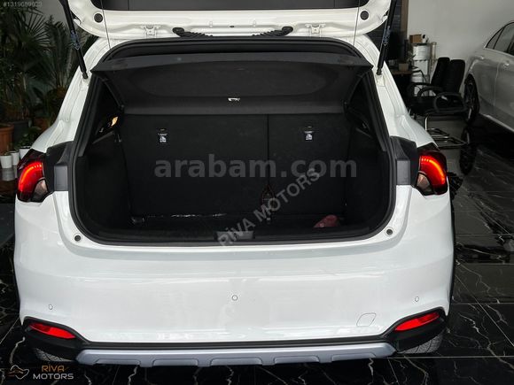 RİVA MOTORS'DAN HATASIZ BOYASIZ 2023 EGEA CROSS 1.6 LİMİTED