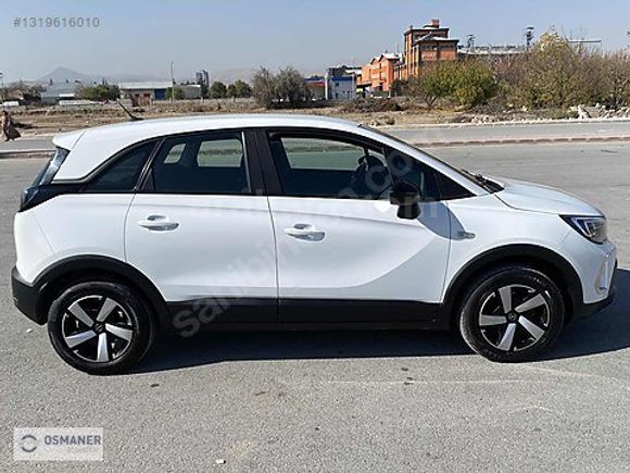 2022 OPEL CROSLAND 1.2T ESSENTİAL OTOMATİK BOYASIZ 130 BG