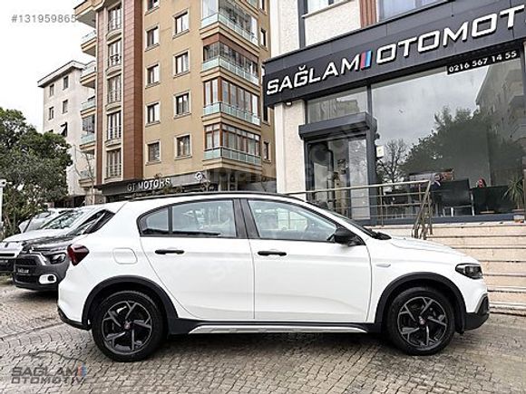 EGEA CROSS 1.6 OTOMATİK DİZEL EKRAN/KAMERA ORJİNAL.. KM:59.000