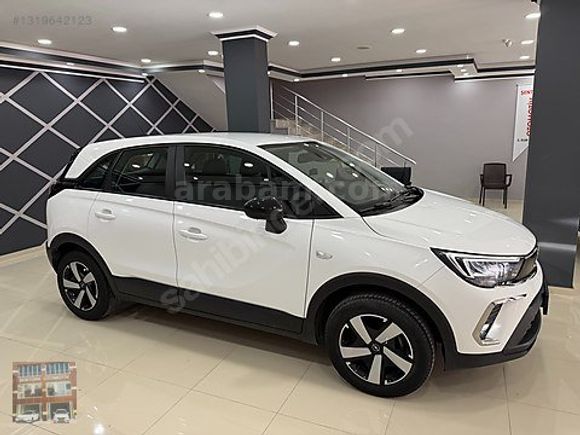 2024 MODEL HATASIZ OTOMATİK OPEL CROSSLAND GENİŞ EKRANLI