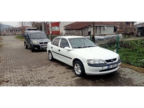 Sahibinden Opel Vectra 1.6 1996 Model