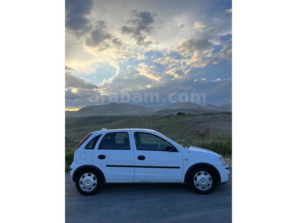 Sahibinden Opel Corsa 1.3 CDTI Essentia 2006 Model 