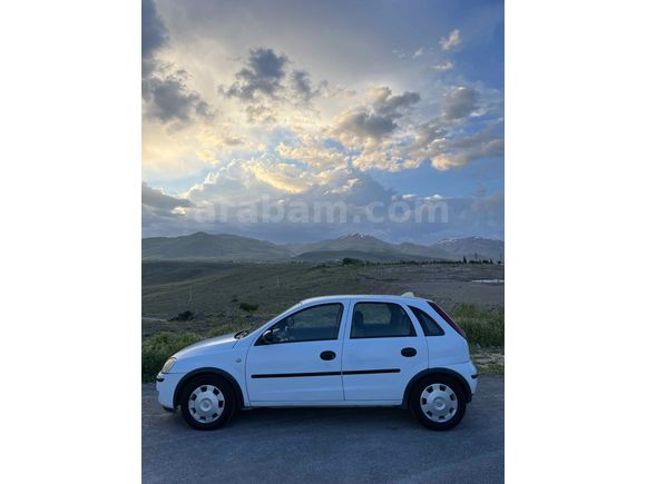Sahibinden Opel Corsa 1.3 CDTI Essentia 2006 Model 