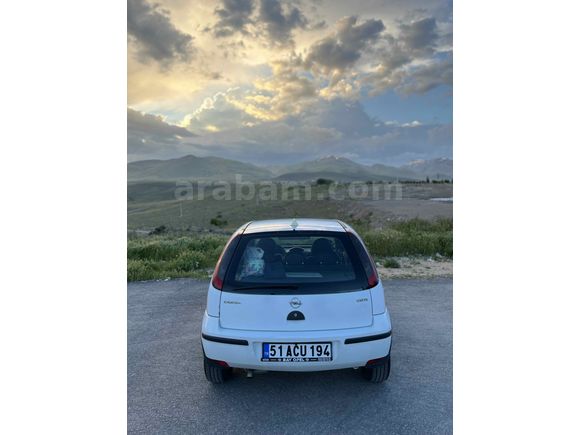 Sahibinden Opel Corsa 1.3 CDTI Essentia 2006 Model 